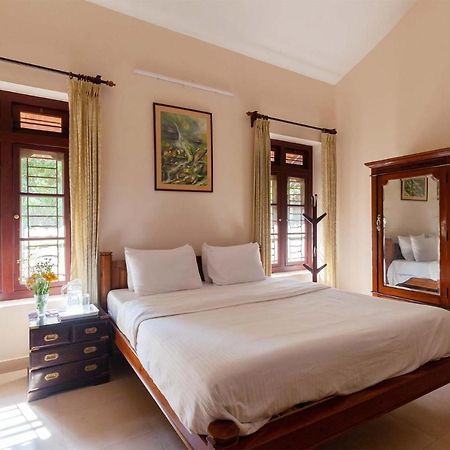 Crystal Homestay By Veo - Part Of Stayvista Madikeri Eksteriør billede