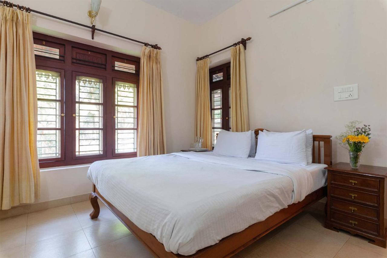 Crystal Homestay By Veo - Part Of Stayvista Madikeri Eksteriør billede