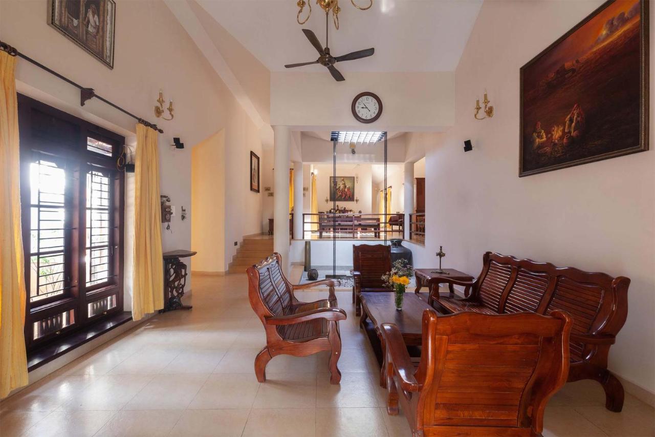 Crystal Homestay By Veo - Part Of Stayvista Madikeri Eksteriør billede