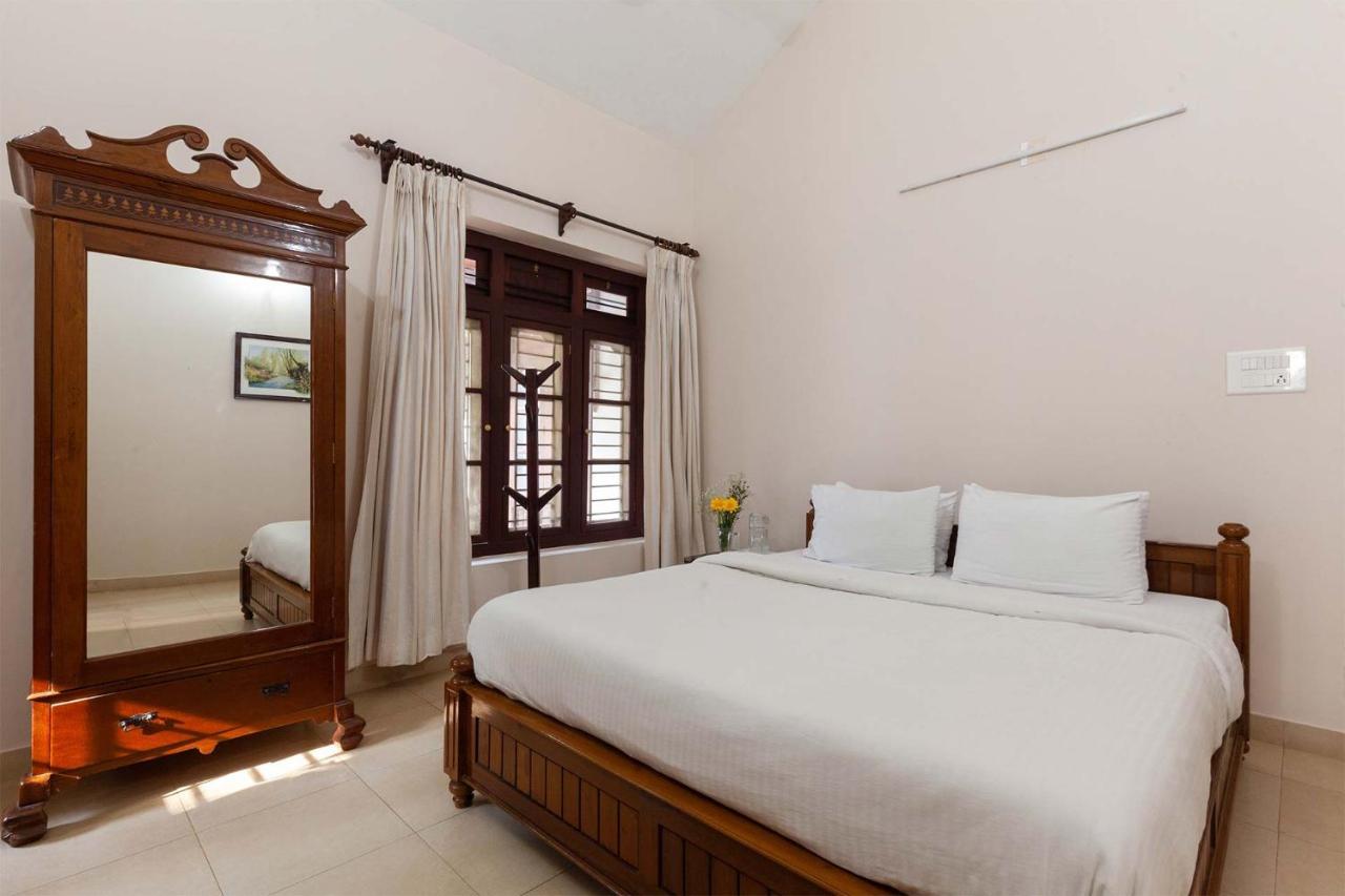 Crystal Homestay By Veo - Part Of Stayvista Madikeri Eksteriør billede